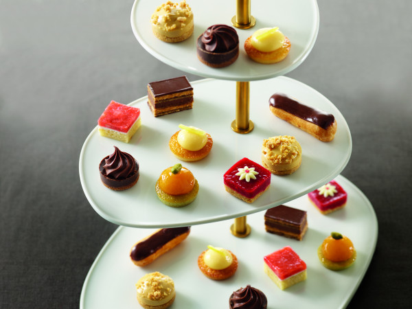 Traiteur de Paris Petit Fours Tradition 48 St